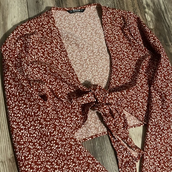 SHEIN NWOT S long sleeve crop top - Picture 2 of 5